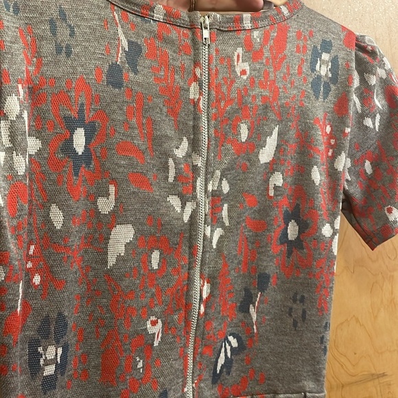 LuLaRoe Amelia - Picture 3 of 5